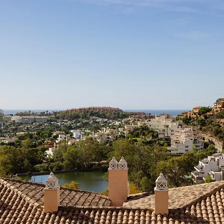 Penthouse With Sea Views In Nueva Andalucia Apartment *